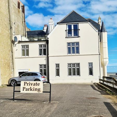 Shore Thing Beachfront Apartment Ramsgate - Sleeps 4 Экстерьер фото