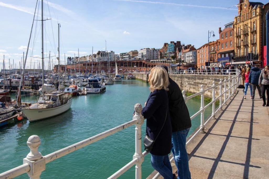 Shore Thing Beachfront Apartment Ramsgate - Sleeps 4 Экстерьер фото